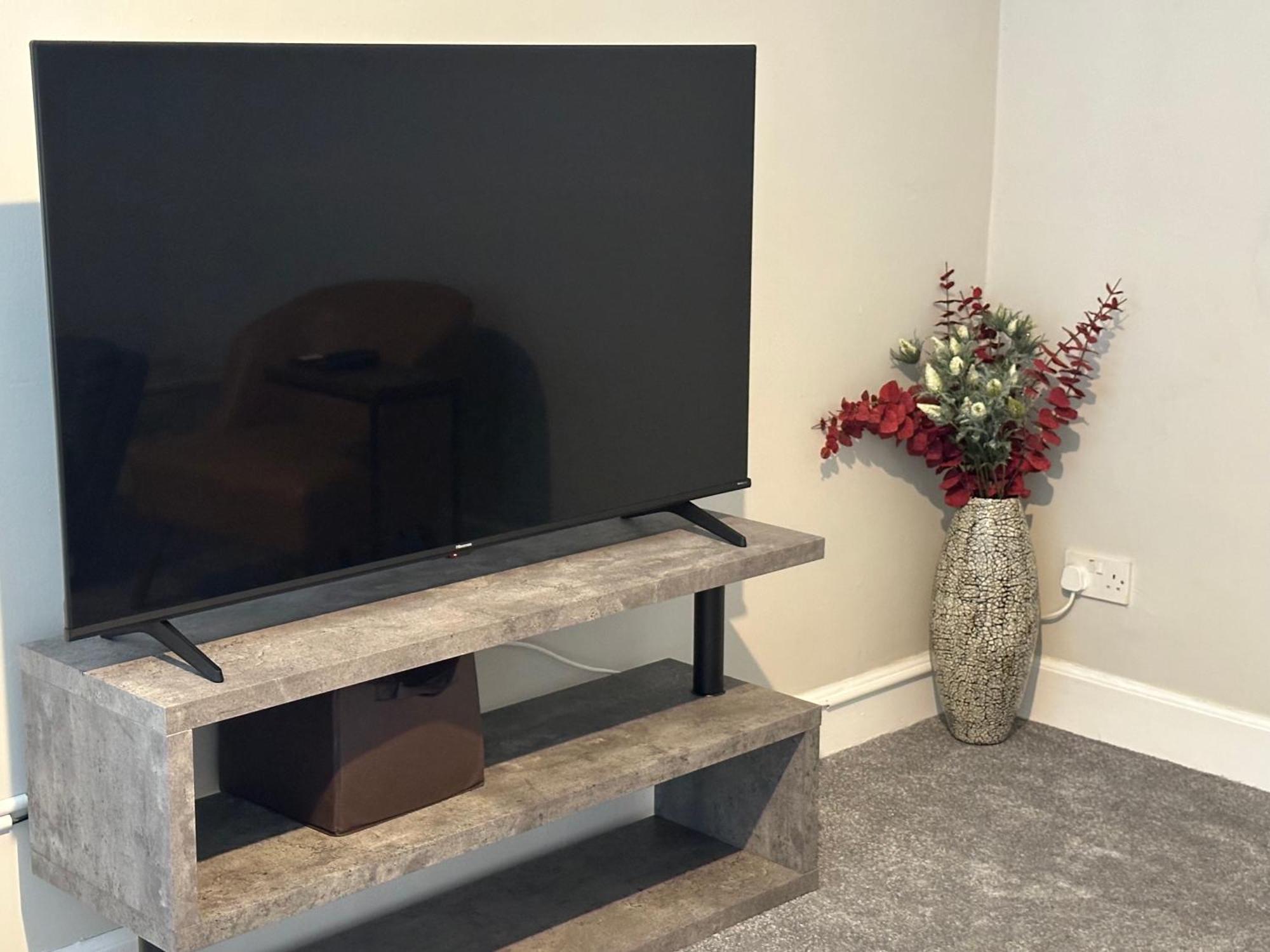 Two Bed Apartment Edinburgh Bagian luar foto