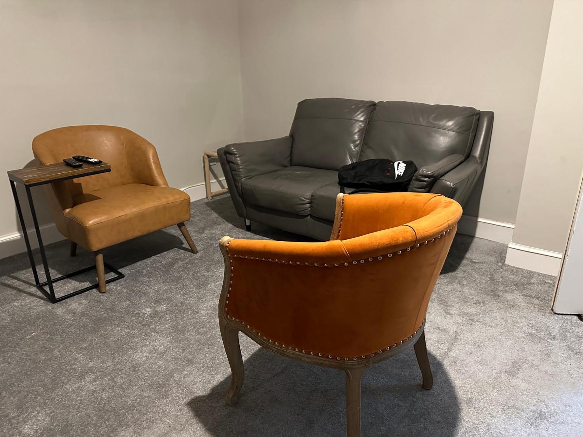 Two Bed Apartment Edinburgh Bagian luar foto