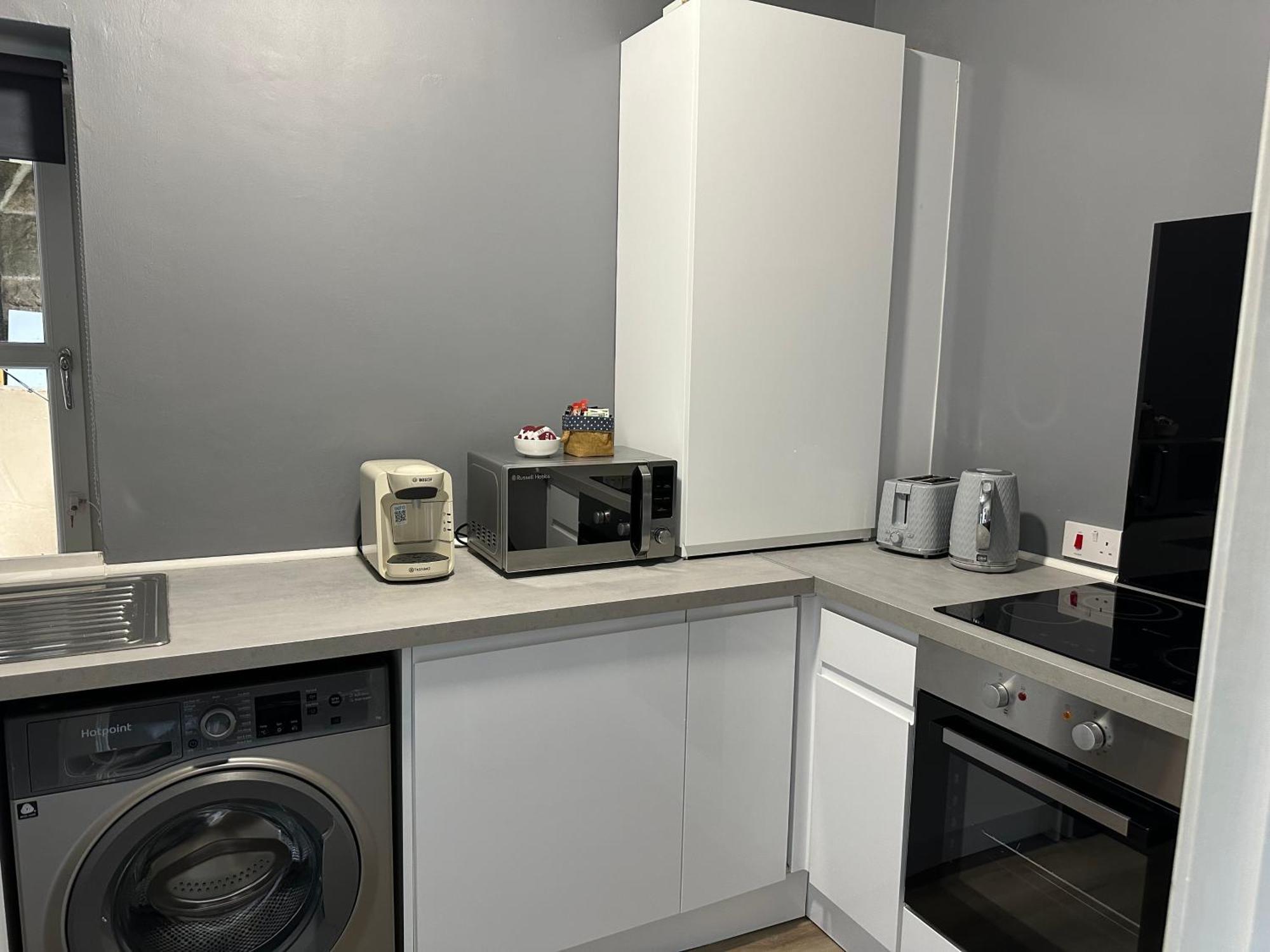 Two Bed Apartment Edinburgh Bagian luar foto
