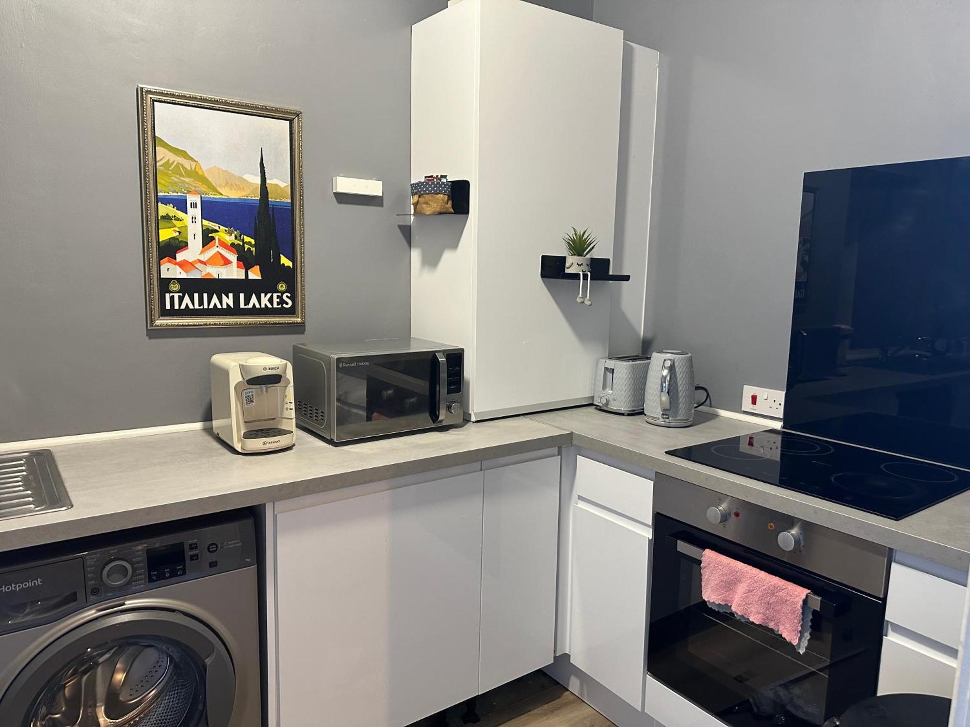 Two Bed Apartment Edinburgh Bagian luar foto